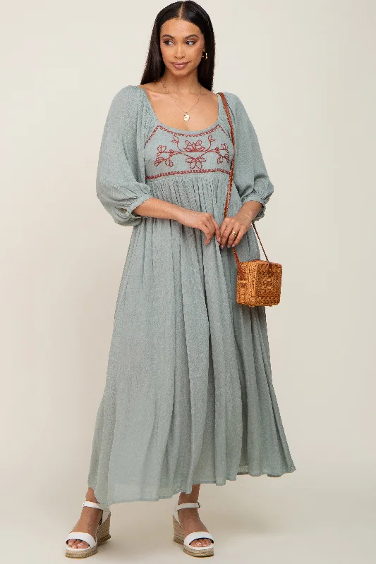 Women's floral dress still glow -Mint Embroidered 3/4 Sleeve Maxi Dress