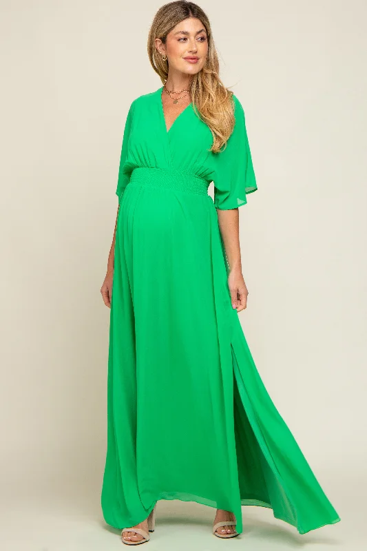 Women's floral dress wing chic -Green Chiffon V-Neck Smocked Waist Maternity Maxi Dress