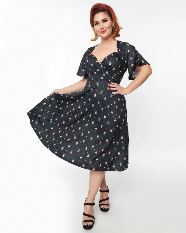 ladies-floral-dress-picnic-poise-Unique Vintage Curve 1950s Black Tulip Pin Dot Swing Dress | Black, Floral, Polka Dot