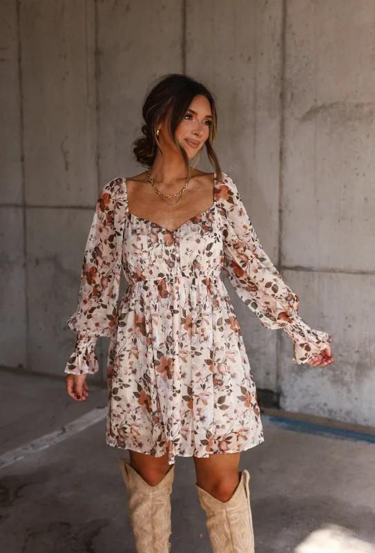 ladies-floral-dress-shift-sage-Fall Fate Floral Dress